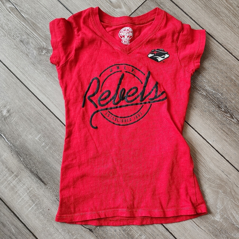 UNLV rebels shortsleeve tee